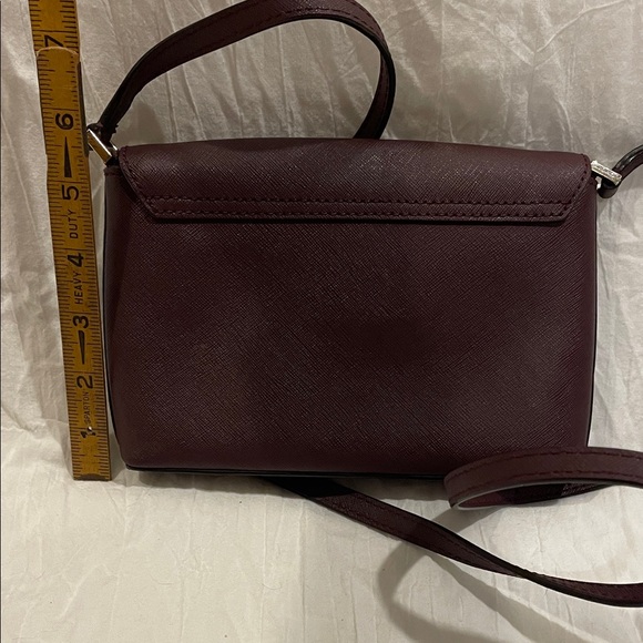 Kate Spade Newbury Lane Sally Crossbody Bag. Saffiano leather. Mulled wine color - Picture 5 of 10